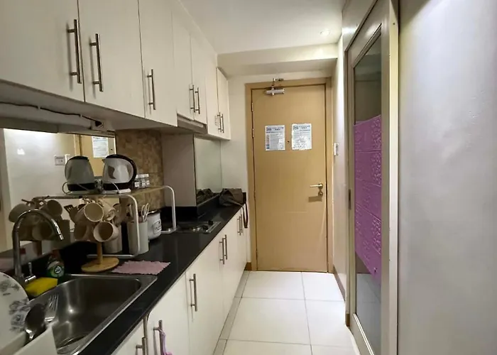 Sea Residences Staycation Near At Moa Aparthotel